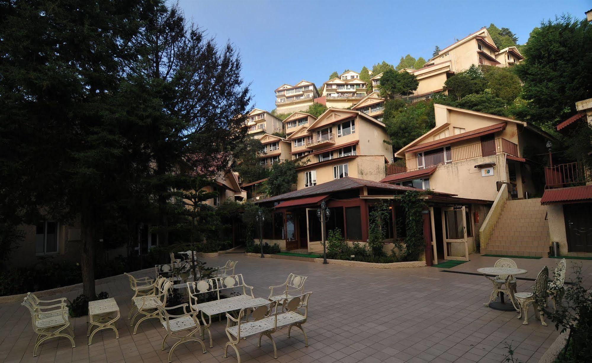 Club Mahindra Mussoorie Hotel Kültér fotó